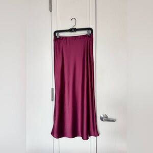 Zara Satin Midi Skirt - burgundy